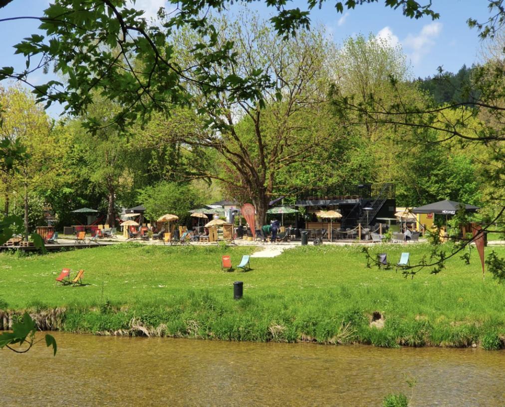 Hotel Gaestehaus Am Stadtpark Vöcklabruck Esterno foto